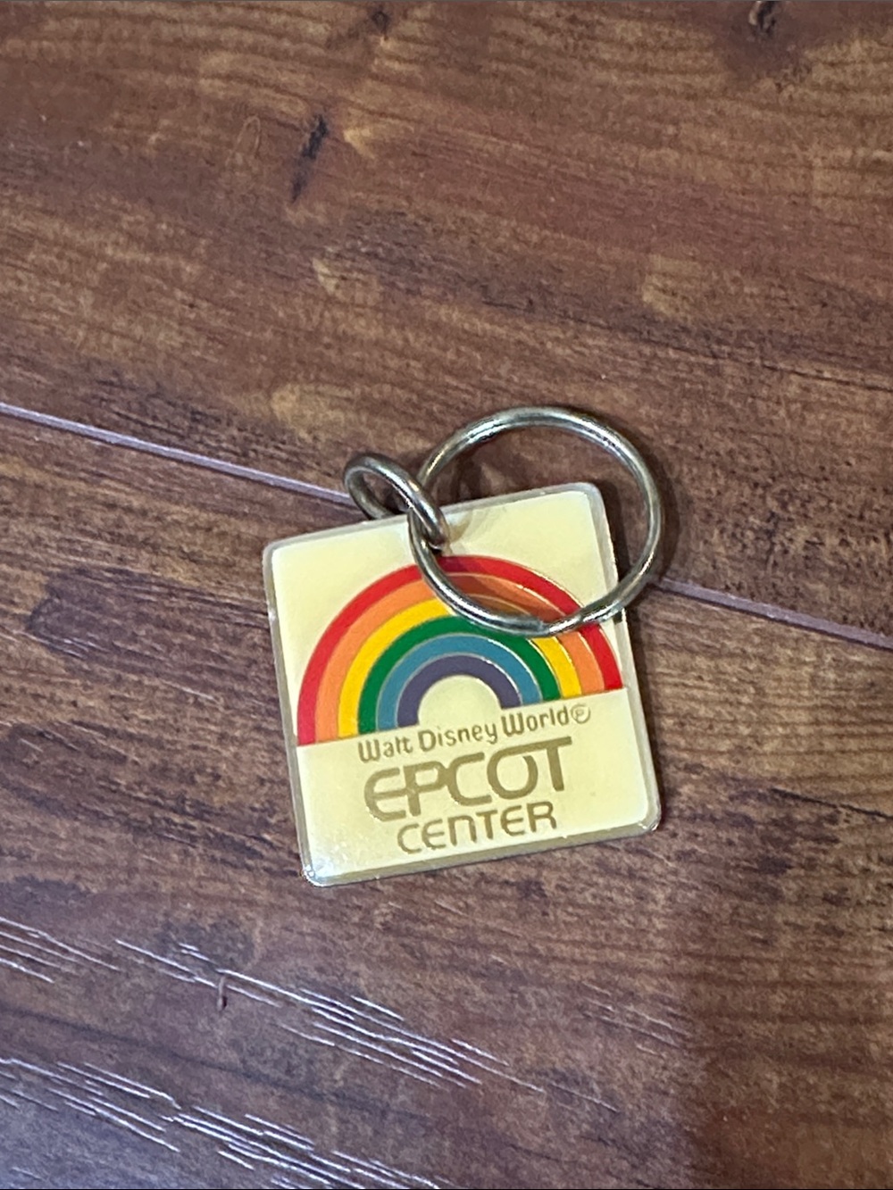 Vintage Walt Disney World EPCOT Center Rainbow Gold Tone Metal Keychain